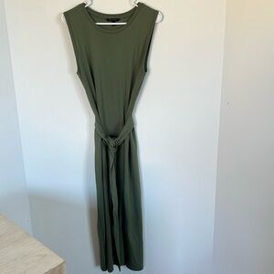 Banana Republic olive green maxi sheath dress with tie belt size L NWOT